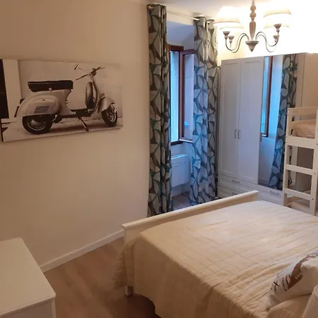 San Lorenzo شقة بستويا