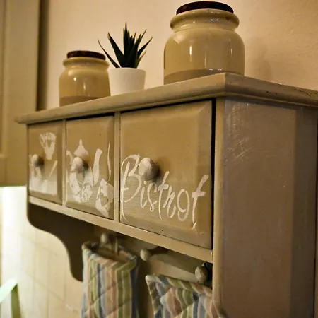 San Lorenzo * بستويا